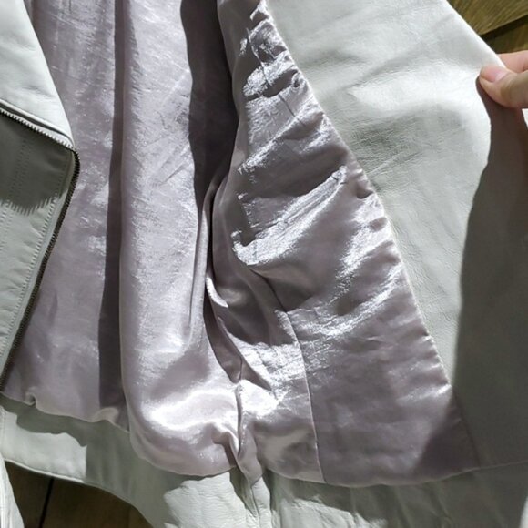BOSTON PROPER WHITE LEATHER MOTO JACKET WITH STUDS SIZE MEDIUM - Picture 7 of 16